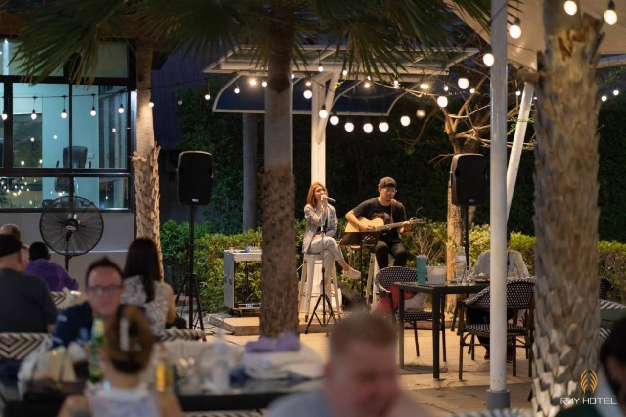 Ray Hotel Buriram Dış mekan fotoğraf