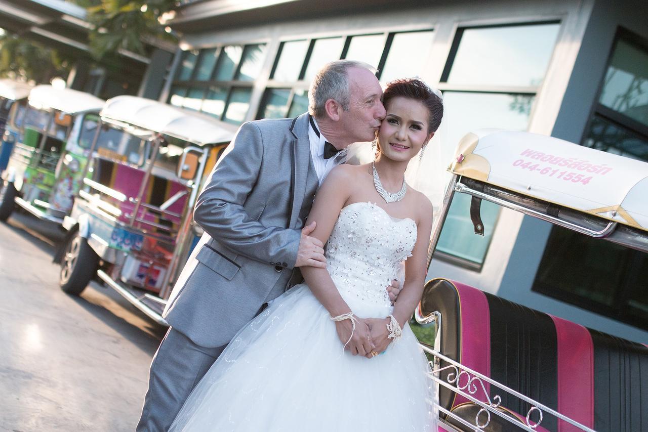 Ray Hotel Buriram Dış mekan fotoğraf