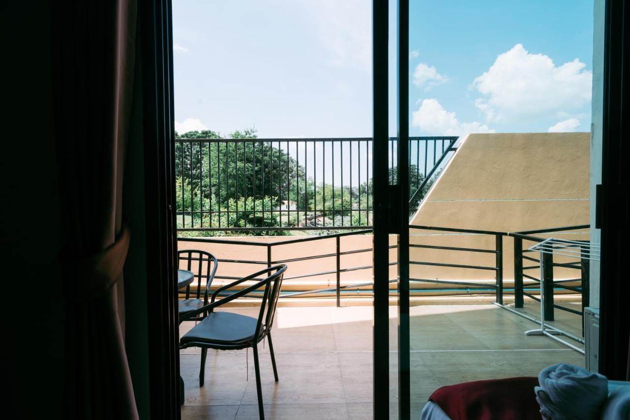 Ray Hotel Buriram Dış mekan fotoğraf